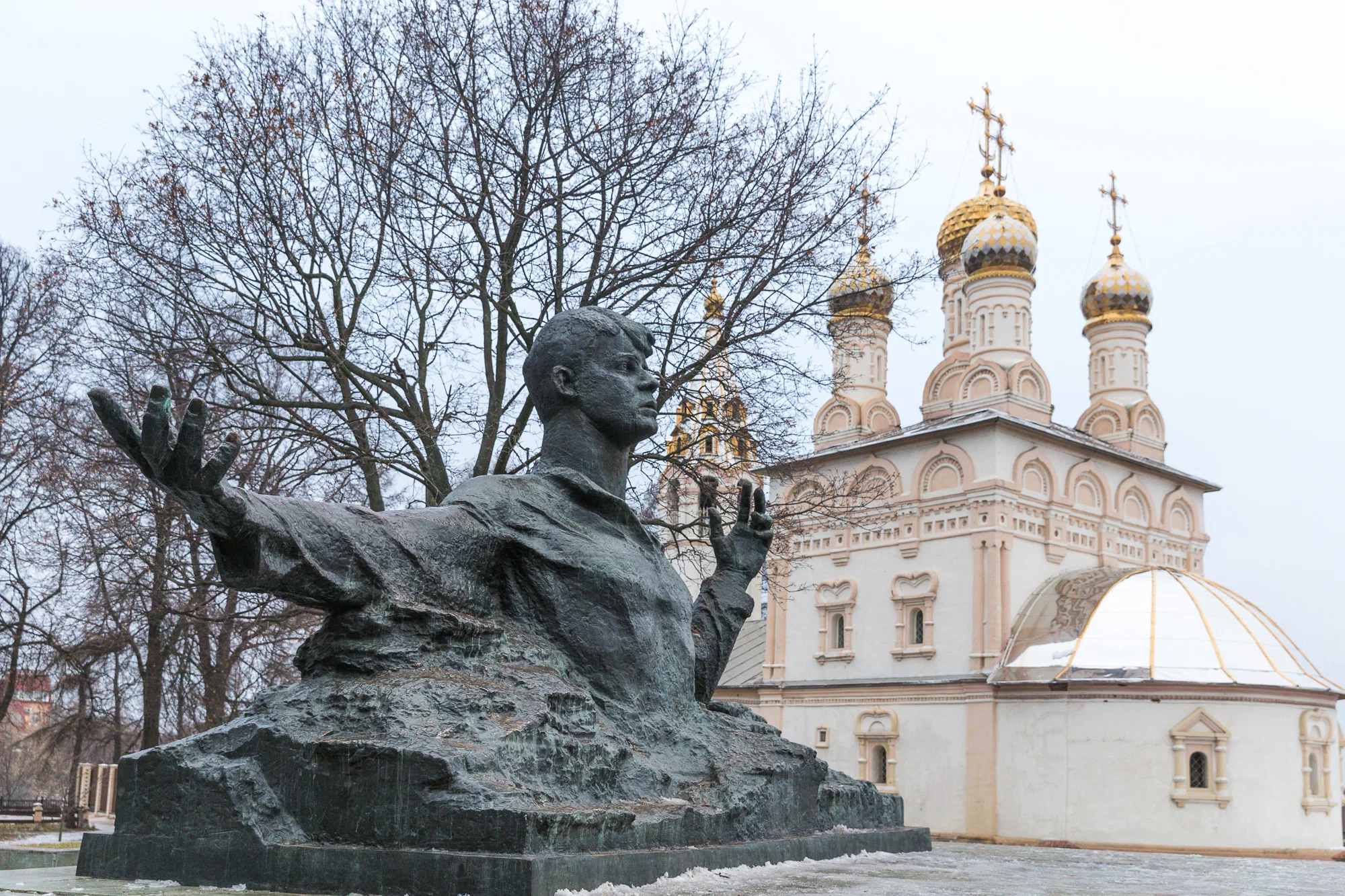 Памятник Сергею Есенину в Рязани