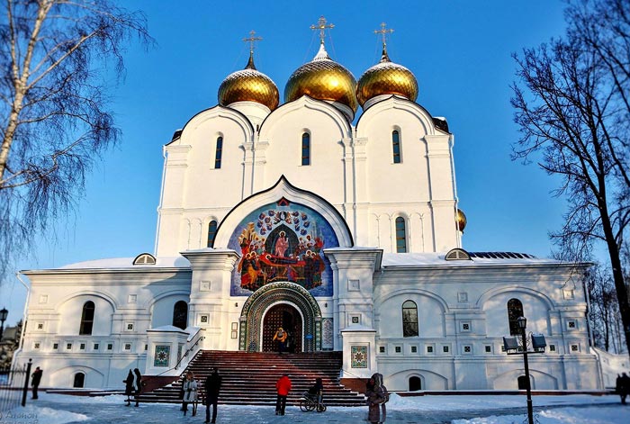 Успенский собор и исторический центр Ярославля